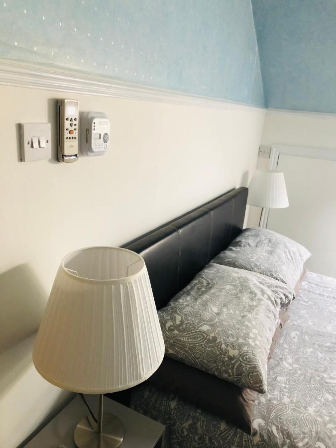 Ac Hideout Apartment Rochford Ngoại thất bức ảnh