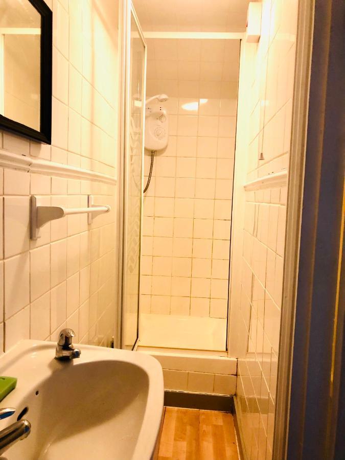 Ac Hideout Apartment Rochford Ngoại thất bức ảnh